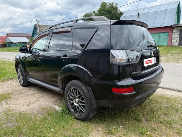 2011 Mitsubishi Outlander II Рестайлинг, чёрный, 950000 рублей - вид 7