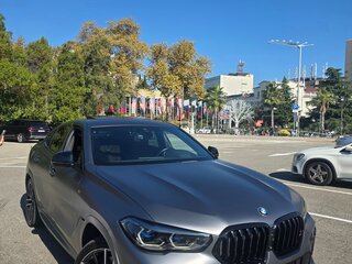 2021 BMW X6 M50d III (G06), серый, 8700000 рублей, вид 1