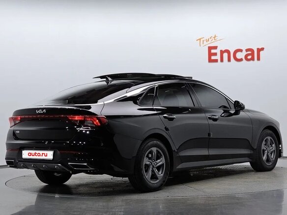 2023 Kia K5 LPi III, чёрный, 1920020 рублей - вид 2
