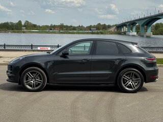 2021 Porsche Macan S I Рестайлинг, серый, 7200000 рублей, вид 4