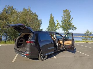 2020 Kia Carnival IV, серый, 3600000 рублей, вид 4