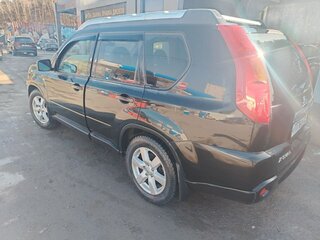 2010 Nissan X-Trail II, чёрный, 780000 рублей, вид 2