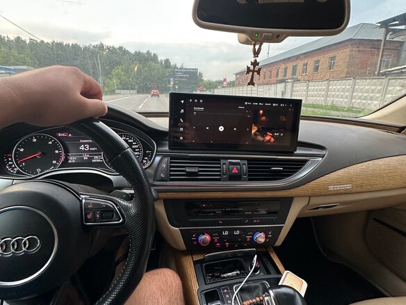 2013 Audi A7 S-tronic I (4G), бежевый, 2350000 рублей - вид 25