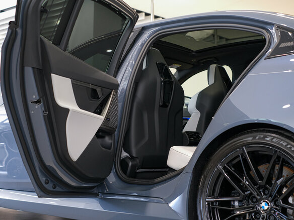 2026 BMW M5 VII (G90), серый, 22990000 рублей - вид 24