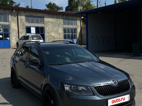 2017 Skoda Octavia III (A7), серый, 1690000 рублей, вид 3