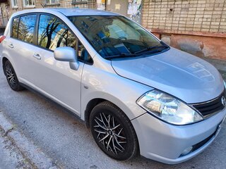 2007 Nissan Tiida I, серебристый, 700000 рублей, вид 1