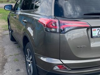 2017 Toyota RAV4 IV (XA40) Рестайлинг, коричневый, 2100000 рублей, вид 5