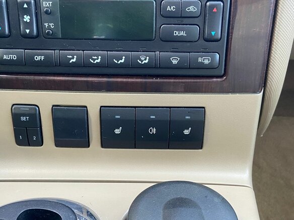 2008 Ford Explorer IV, чёрный, 1450000 рублей - вид 15