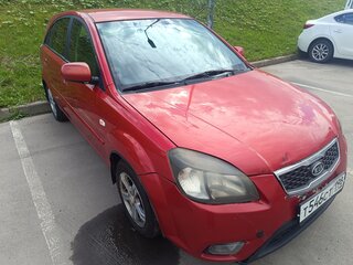 2009 Kia Rio II Рестайлинг, красный, 400000 рублей, вид 5