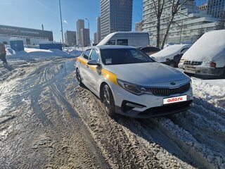 2019 Kia Optima IV Рестайлинг, белый, 1200000 рублей, вид 1
