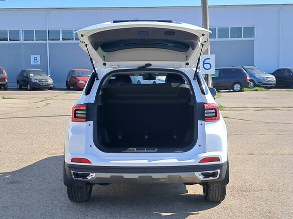 2024 Chery Tiggo 4 Pro I Рестайлинг, белый, 1439000 рублей - вид 9