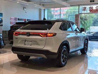 2023 Honda Vezel II, белый, 1610333 рублей, вид 5