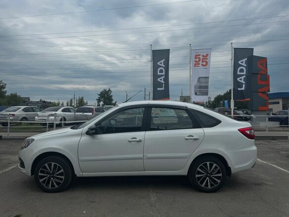 2026 Lada (ВАЗ) Granta I Рестайлинг, белый - вид 1