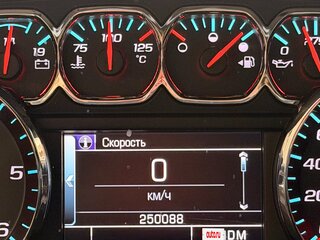2016 Chevrolet Tahoe IV, чёрный, 3500000 рублей, вид 4