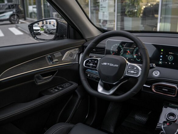 2026 Jetour X70+ I, серый, 3099000 рублей - вид 14