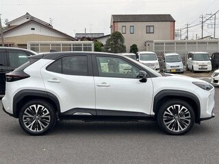 2022 Toyota Yaris Cross I, белый, 1393084 рублей, вид 5