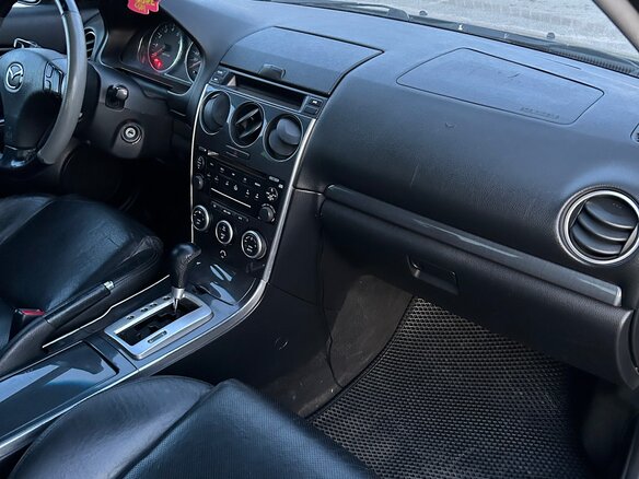 2006 Mazda 6 I (GG) Рестайлинг, чёрный, 400000 рублей - вид 10