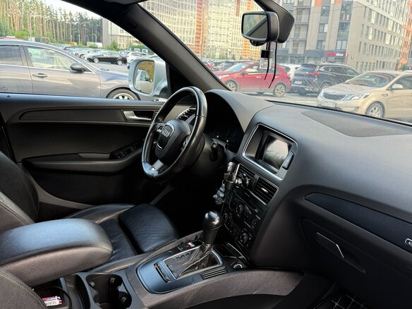 2009 Audi Q5 I (8R), серый, 1490000 рублей - вид 4