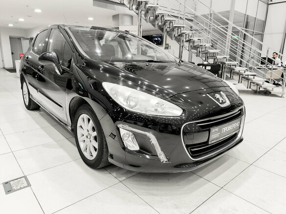 2011 Peugeot 308 I Рестайлинг, серый, 550000 рублей - вид 2