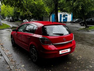 2008 Opel Astra H Рестайлинг, красный, 560000 рублей, вид 4