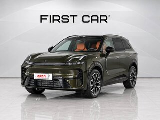 2026 Lynk & Co 08 EM-P 38.2 kWh I Рестайлинг, зелёный, 5490000 рублей, вид 1