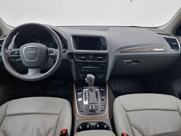 2010 Audi Q5 8tiptronic I (8R), красный - вид 11