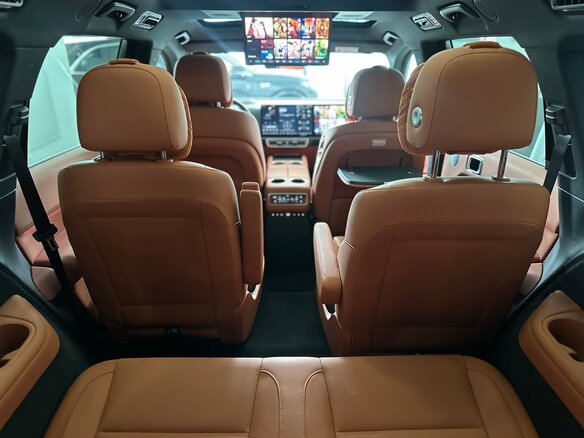 2025 Li Auto (Lixiang) L9 52.3 kWh I Рестайлинг, чёрный - вид 15