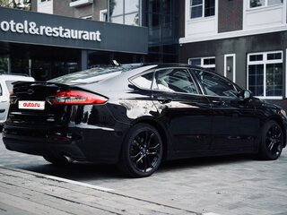 2018 Ford Fusion (North America) II Рестайлинг, чёрный, 1645000 рублей, вид 4
