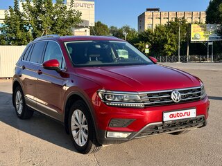2017 Volkswagen Tiguan II, красный, 2549000 рублей, вид 1