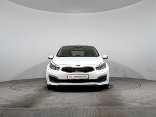 2016 Kia Ceed II Рестайлинг, белый, 1280000 рублей, вид 2