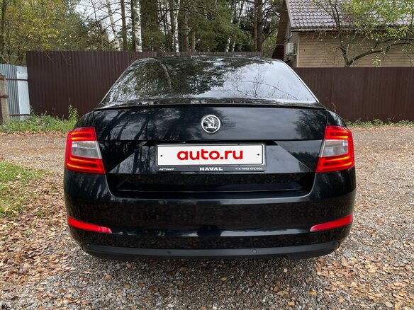 2016 Skoda Octavia III (A7), чёрный, 1100000 рублей - вид 5
