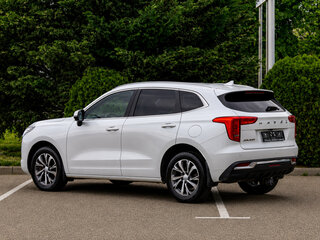 2023 Haval Jolion I, белый, 1425000 рублей, вид 4