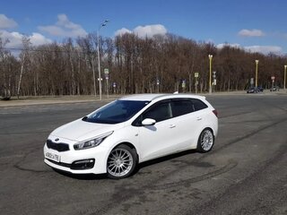 2018 Kia Ceed II Рестайлинг, белый, 1340000 рублей, вид 2