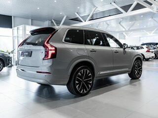 2026 Volvo XC90 B5 II Рестайлинг 2, серый, 13950000 рублей, вид 5