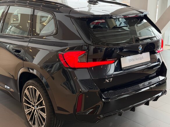 2026 BMW X1 Long 25Li xDrive III (U11/U12), чёрный, 6100000 рублей - вид 8