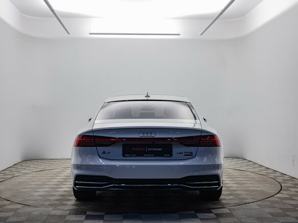 2021 Audi A7 55 TFSI II (4K), белый, 5490000 рублей - вид 5