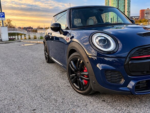 2018 Mini Hatch JCW III (F55/F56) Рестайлинг, синий, 2650000 рублей - вид 10