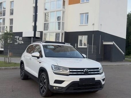 2021 Volkswagen Tharu I, белый, 1720000 рублей, вид 1