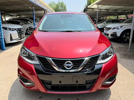 Nissan Tiida II (China Market)