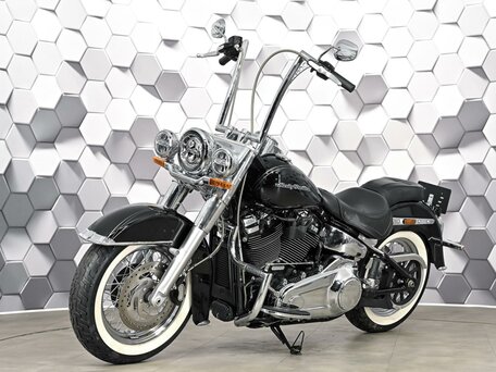 2019 Harley-Davidson Softail Deluxe, чёрный, 1699000 рублей, вид 2