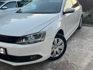 2013 Volkswagen Jetta VI, белый, 965000 рублей, вид 4