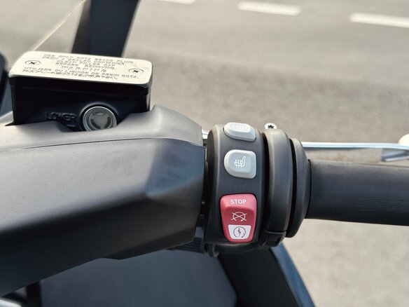 2014 BMW C 650 GT, чёрный, 750000 рублей - вид 9