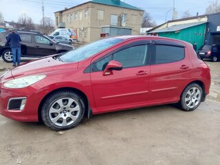 2011 Peugeot 308 I Рестайлинг, красный, 550000 рублей, вид 4