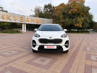 2018 Kia Sportage IV Рестайлинг, белый, 2250000 рублей, вид 2