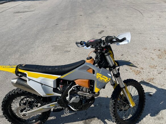 2024 GR GR7, жёлтый, 110000 рублей - вид 5