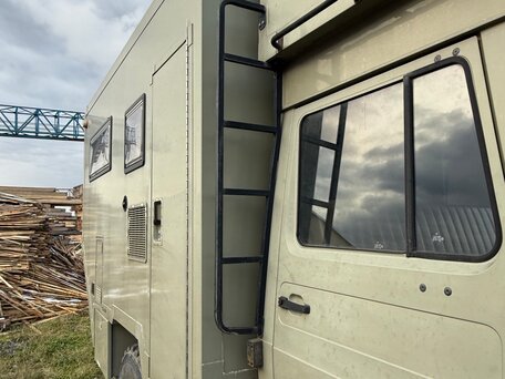 2001 Mercedes-Benz Unimog, серый, 14800000 рублей, вид 4