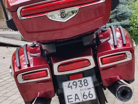 2017 Yamaha Star Venture, красный, 1890000 рублей, вид 4