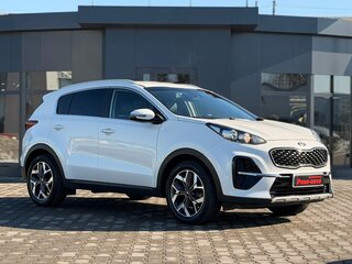 2019 Kia Sportage IV Рестайлинг, белый, 2450000 рублей, вид 1
