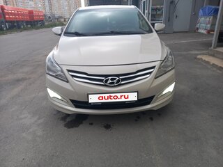 2015 Hyundai Solaris I Рестайлинг, бежевый, 1000000 рублей, вид 1