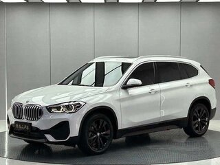 2021 BMW X1 18i sDrive II (F48) Рестайлинг, белый, 2320000 рублей, вид 1